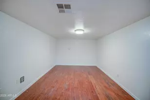 6071 W Osborn Rd, Phoenix, AZ 85033 - Photo 16