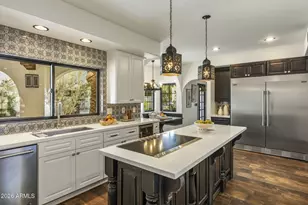 8127 E Del Capitan Dr, Scottsdale, AZ 85258 - Photo 12