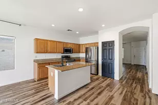 1598 E Desert Breeze Dr, Casa Grande, AZ 85122 - Photo 12