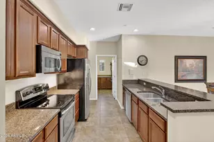 3935 E Rough Rider Rd, Phoenix, AZ 85050 - Photo 6