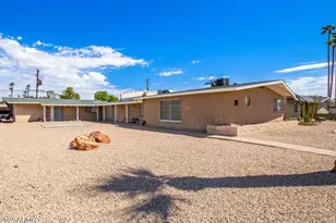 3646 E Glenrosa Ave, Phoenix, AZ 85018 - Photo 1