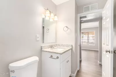 3646 E Glenrosa Avenue #2, Phoenix, AZ 85018 - Photo 10