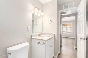 3646 E Glenrosa Ave, Phoenix, AZ 85018 - Photo 10