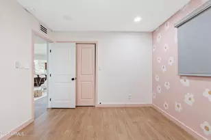 6832 N 24th Pl, Phoenix, AZ 85016 - Photo 32