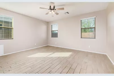 10860 N 188th Drive, Surprise, AZ 85388 - Photo 20