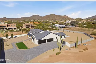 8042 E Palm Lane, Mesa, AZ 85207 - Photo 40