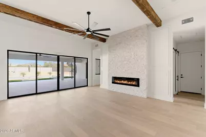 8042 E Palm Lane, Mesa, AZ 85207 - Photo 4