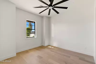 8042 E Palm Lane, Mesa, AZ 85207 - Photo 16