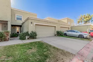 815 E Grovers Ave, Phoenix, AZ 85022 - Photo 1