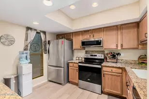 815 E Grovers Ave, Phoenix, AZ 85022 - Photo 6