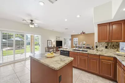 9741 W Black Hill Road, Peoria, AZ 85383 - Photo 6