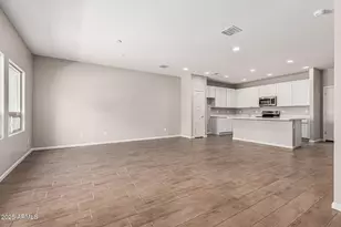 733 E Commonwealth Ave, Chandler, AZ 85225 - Photo 12