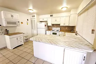 6602 N 46th Ave, Glendale, AZ 85301 - Photo 6