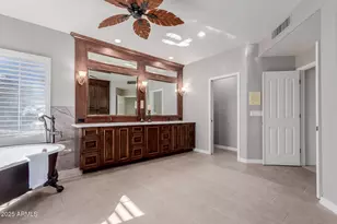 11820 S Warpaint Dr, Phoenix, AZ 85044 - Photo 34