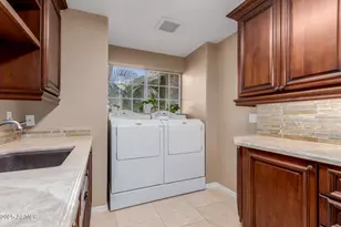 11820 S Warpaint Dr, Phoenix, AZ 85044 - Photo 48