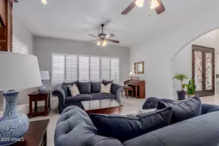 11820 S Warpaint Dr, Phoenix, AZ 85044 - Photo 10