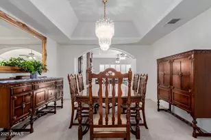 11820 S Warpaint Dr, Phoenix, AZ 85044 - Photo 12