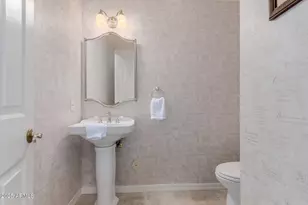 11820 S Warpaint Dr, Phoenix, AZ 85044 - Photo 26