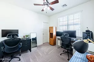 2750 S Voyager Dr, Gilbert, AZ 85295 - Photo 18