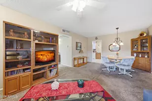 13659 N Newcastle Dr, Sun City, AZ 85351 - Photo 8