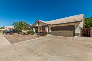 638 W Sierra Madre Ave, Gilbert, AZ 85233 - Photo 2