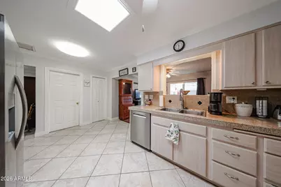 9241 N 111th Avenue, Sun City, AZ 85351 - Photo 28