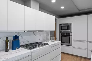 7117 E Rancho Vista Dr, Scottsdale, AZ 85251 - Photo 14