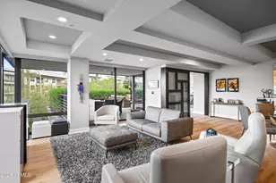 7117 E Rancho Vista Dr, Scottsdale, AZ 85251 - Photo 2