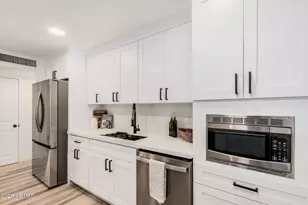 3916 E Eugie Ave, Phoenix, AZ 85032 - Photo 4