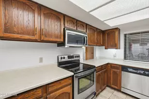 1360 E Brown Rd, Mesa, AZ 85203 - Photo 12