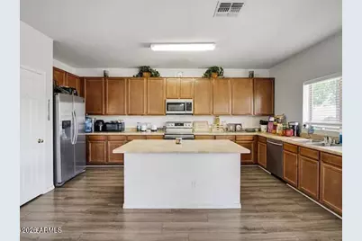 4549 N 111th Drive, Phoenix, AZ 85037 - Photo 6