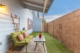 4834 E Kachina Trail, Phoenix, AZ 85044 - Photo 2