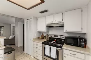 4834 E Kachina Trail, Phoenix, AZ 85044 - Photo 6