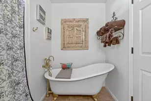 1557 W Greasewood St, Apache Junction, AZ 85120 - Photo 36