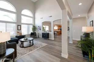 4326 E Fairbrook Cir, Mesa, AZ 85205 - Photo 4