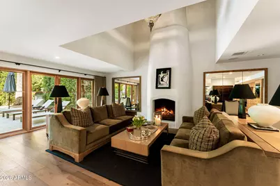 6701 N Scottsdale Road #40, Scottsdale, AZ 85250 - Photo 2