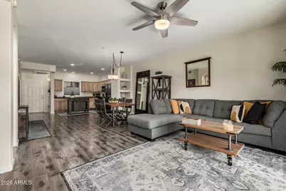 920 E Devonshire Avenue #2027, Phoenix, AZ 85014 - Photo 2