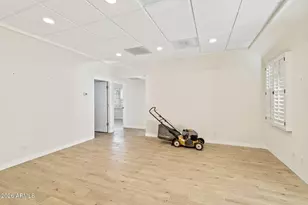 125 E Coronado Rd, Phoenix, AZ 85004 - Photo 40