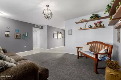 10502 W Roundelay Circle, Sun City, AZ 85351 - Photo 8