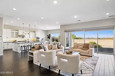 7707 S 43rd Place, Phoenix, AZ 85042 - Photo 1