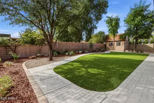 2537 E Lupine Ave, Phoenix, AZ 85028 - Photo 30