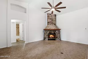 2537 E Lupine Ave, Phoenix, AZ 85028 - Photo 10