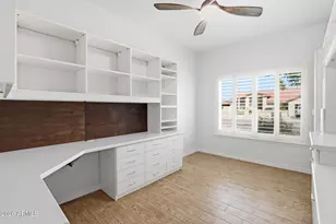 2537 E Lupine Ave, Phoenix, AZ 85028 - Photo 22