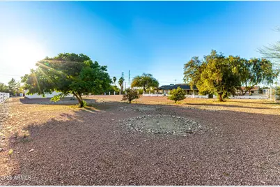 9337 N 111th Drive, Sun City, AZ 85351 - Photo 46