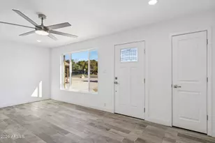 4144 N 36th Street N, Phoenix, AZ 85018 - Photo 6