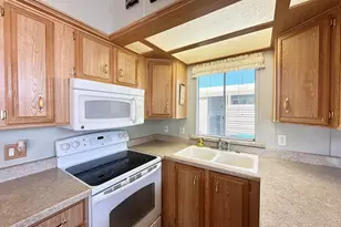 916 S Mineshaft Dr, Apache Junction, AZ 85119 - Photo 20