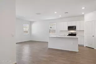 25268 N 184th Ln, Wittmann, AZ 85361 - Photo 4