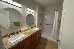 4848 N 36th St, Phoenix, AZ 85018 - Photo 8