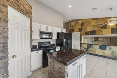 1950 N 66 Th Place, Mesa, AZ 85205 - Photo 6