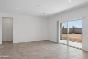 1561 E Glazier Dr, Casa Grande, AZ 85122 - Photo 10